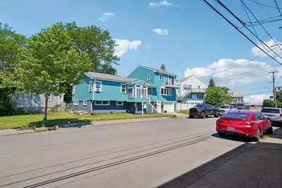 109 Broadsound Ave, Revere, MA 02151 - Photo 5