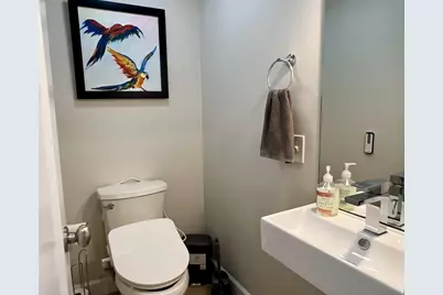 54-58 Robey St #56, Boston, MA 02119 - Photo 9
