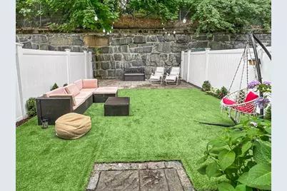 54-58 Robey St #56, Boston, MA 02119 - Photo 7