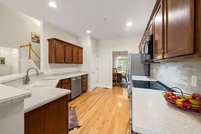 31 Stonebridge Dr #31, Hanson, MA 02341 - Photo 11