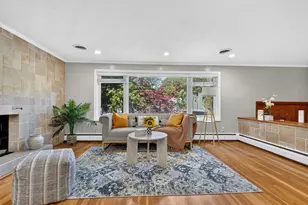 32 Bobolink Rd, Wellesley, MA 02481 - Photo 3