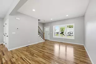 30 Goldenrod, Springfield, MA 01109 - Photo 9