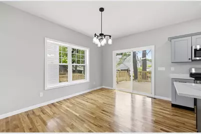 30 Goldenrod, Springfield, MA 01109 - Photo 15