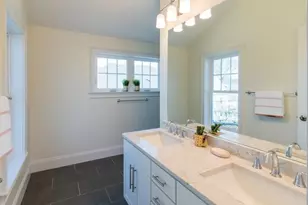 37 Neponset Ave, Boston, MA 02131 - Photo 17