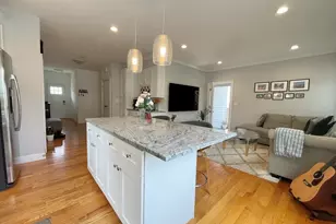 58 Starbird Ave, Boston, MA 02131 - Photo 5