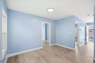 26 Bay St, Hull, MA 02045 - Photo 17