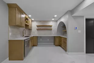 91 Howard St, Easton, MA 02375 - Photo 31