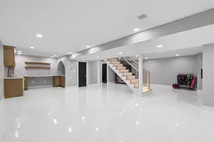 91 Howard St, Easton, MA 02375 - Photo 31
