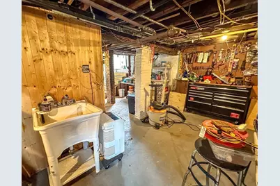 573 White St, Springfield, MA 01108 - Photo 37