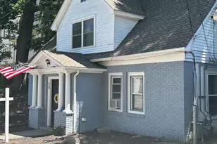 24 Proctor St, Worcester, MA 01606 - Photo 3