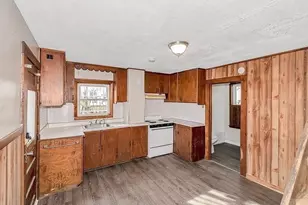 12 Cherry St, Westfield, MA 01085 - Photo 7