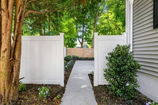 22 Park St, Wakefield, MA 01880 - Photo 3