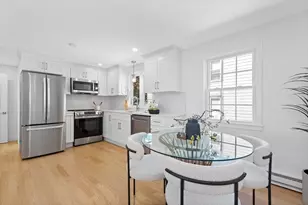 22 Park St, Wakefield, MA 01880 - Photo 9