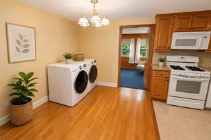 29 Greenleaf Cir, Framingham, MA 01701 - Photo 7