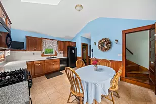 27 Erin St, Whitman, MA 02382 - Photo 17