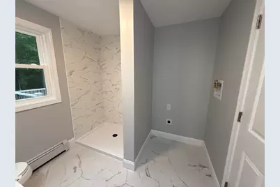 658 Berkley St, Berkley, MA 02779 - Photo 9