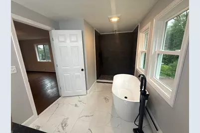 658 Berkley St, Berkley, MA 02779 - Photo 19