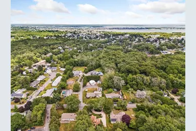 220 Rockland St, Dartmouth, MA 02748 - Photo 25