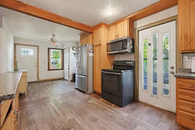 19 King Street, Norfolk, MA 02056 - Photo 9