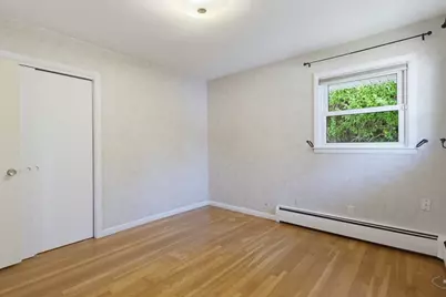 4 Marmion Ave, Worcester, MA 01606 - Photo 23