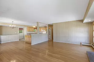 4 Marmion Ave, Worcester, MA 01606 - Photo 19