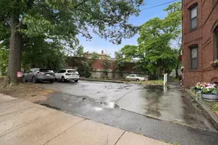 86 Walnut St, Boston, MA 02122 - Photo 29