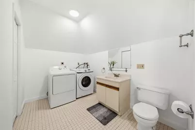 86 Walnut St #3, Boston, MA 02122 - Photo 19