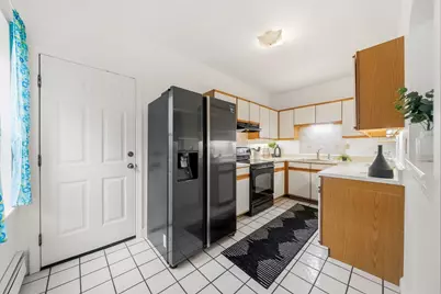 86 Walnut St #3, Boston, MA 02122 - Photo 11