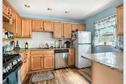 43 Chandler Dr, Marshfield, MA 02050 - Photo 3