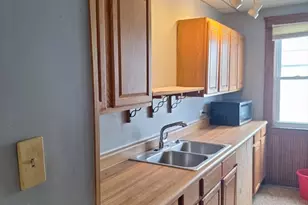 70 Sterling St, Worcester, MA 01610 - Photo 19