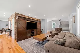 199 Main St, Medway, MA 02053 - Photo 9