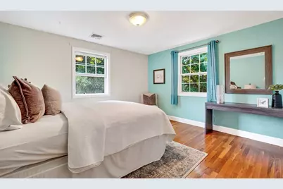 46 Windsor Rd, Stoneham, MA 02180 - Photo 21