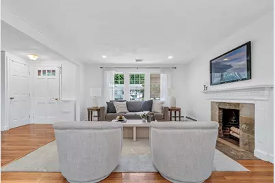 46 Windsor Rd, Stoneham, MA 02180 - Photo 7