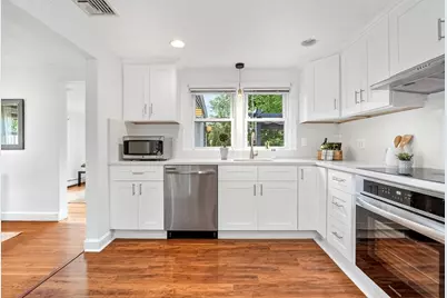 46 Windsor Rd, Stoneham, MA 02180 - Photo 11