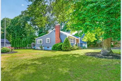 46 Windsor Rd, Stoneham, MA 02180 - Photo 39