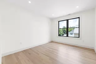 28 Howard St, Waltham, MA 02451 - Photo 15