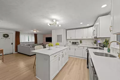 356 Hovenden Ave, Brockton, MA 02302 - Photo 13