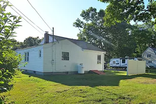 40 Point Grove Rd, Southwick, MA 01077 - Photo 3