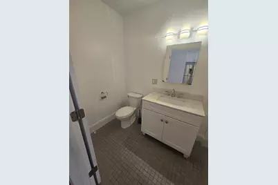 4 Gardner St #10, Boston, MA 02134 - Photo 9