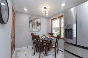 127 Gelinas Dr, Chicopee, MA 01020 - Photo 15