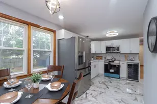 127 Gelinas Dr, Chicopee, MA 01020 - Photo 17