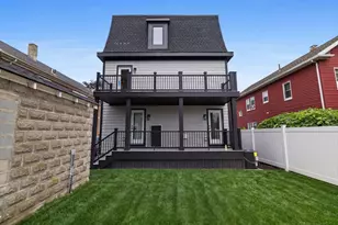 34 Governor Winthrop Rd, Somerville, MA 02145 - Photo 33