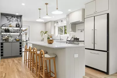 34 Governor Winthrop Rd #1, Somerville, MA 02145 - Photo 1