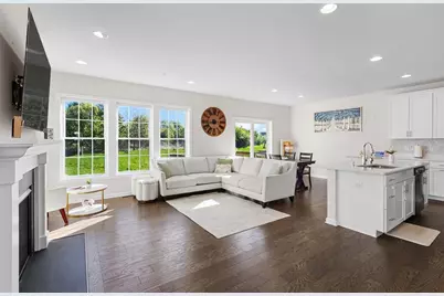 30 Magnolia Drive #30, Hopkinton, MA 01748 - Photo 3