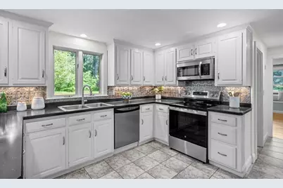 22 Main St, Norfolk, MA 02056 - Photo 11