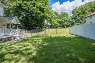 8 Simone St, Worcester, MA 01604 - Photo 33