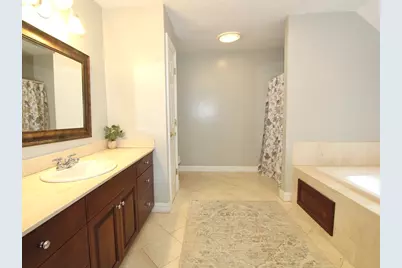 7 Chevy Chase Rd, Worcester, MA 01606 - Photo 9