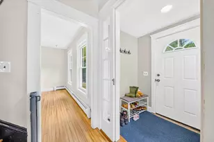 15-17 Pleasant St, Lunenburg, MA 01462 - Photo 5