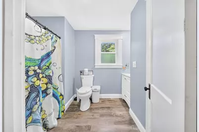15-17 Pleasant St, Lunenburg, MA 01462 - Photo 17