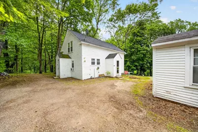 15-17 Pleasant St, Lunenburg, MA 01462 - Photo 3